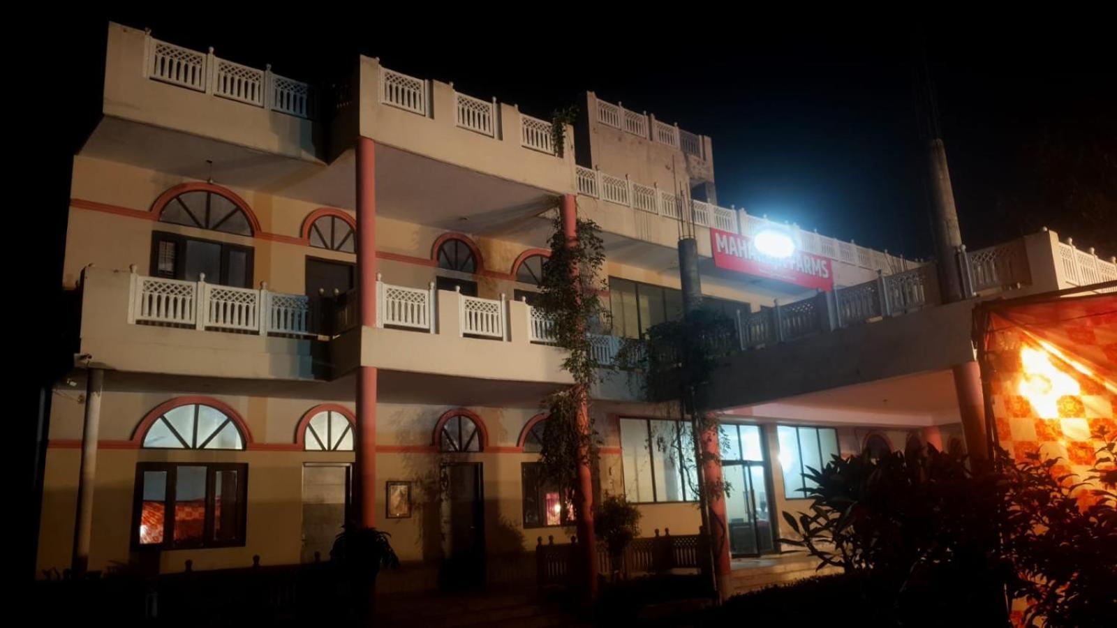 Maharaja Farms Hotel Gurgaon Ngoại thất bức ảnh